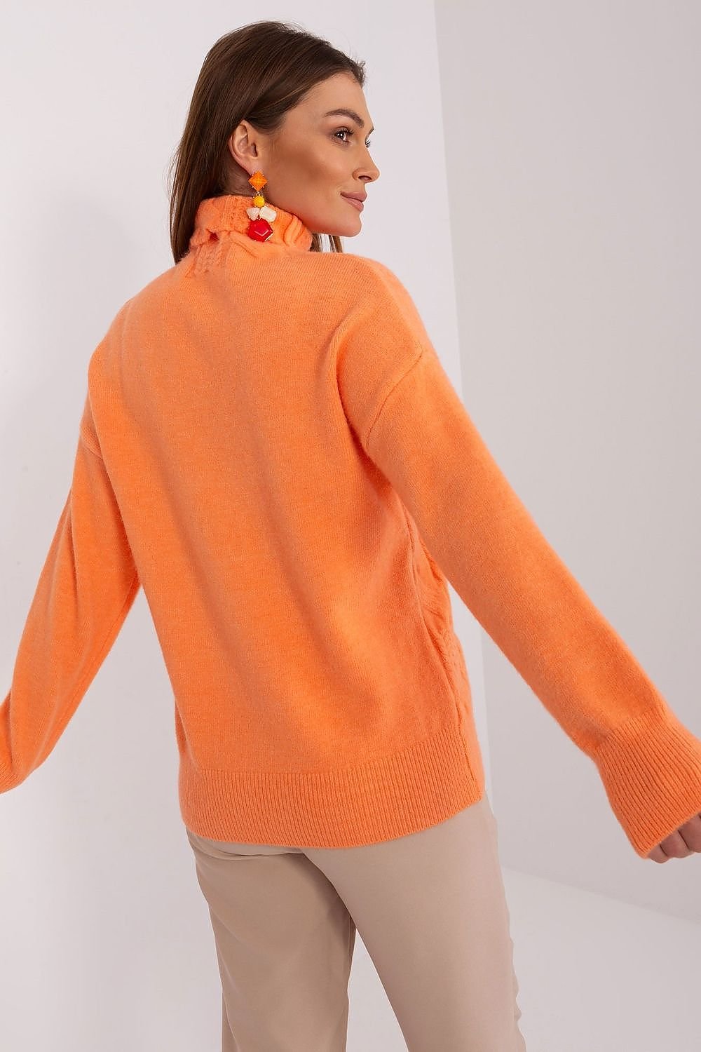 Klassiker: Rollkragenpullover mit langer Passform