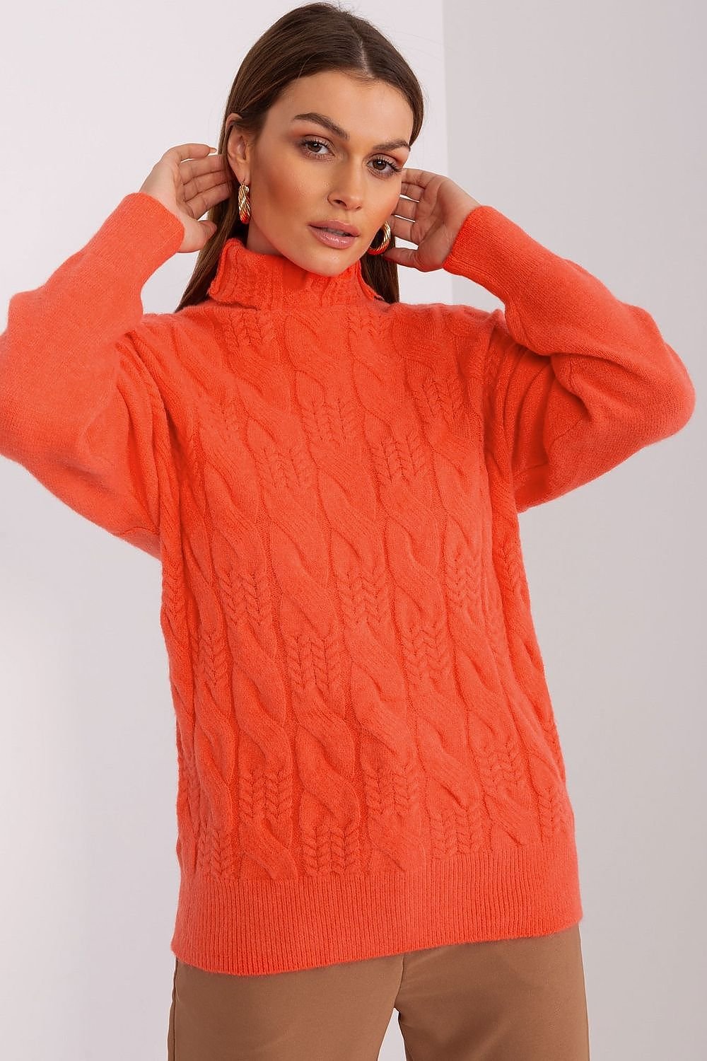 Klassiker: Rollkragenpullover mit langer Passform