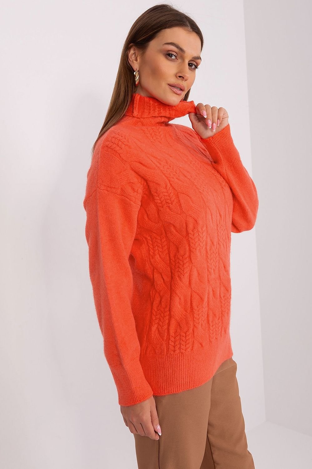 Klassiker: Rollkragenpullover mit langer Passform