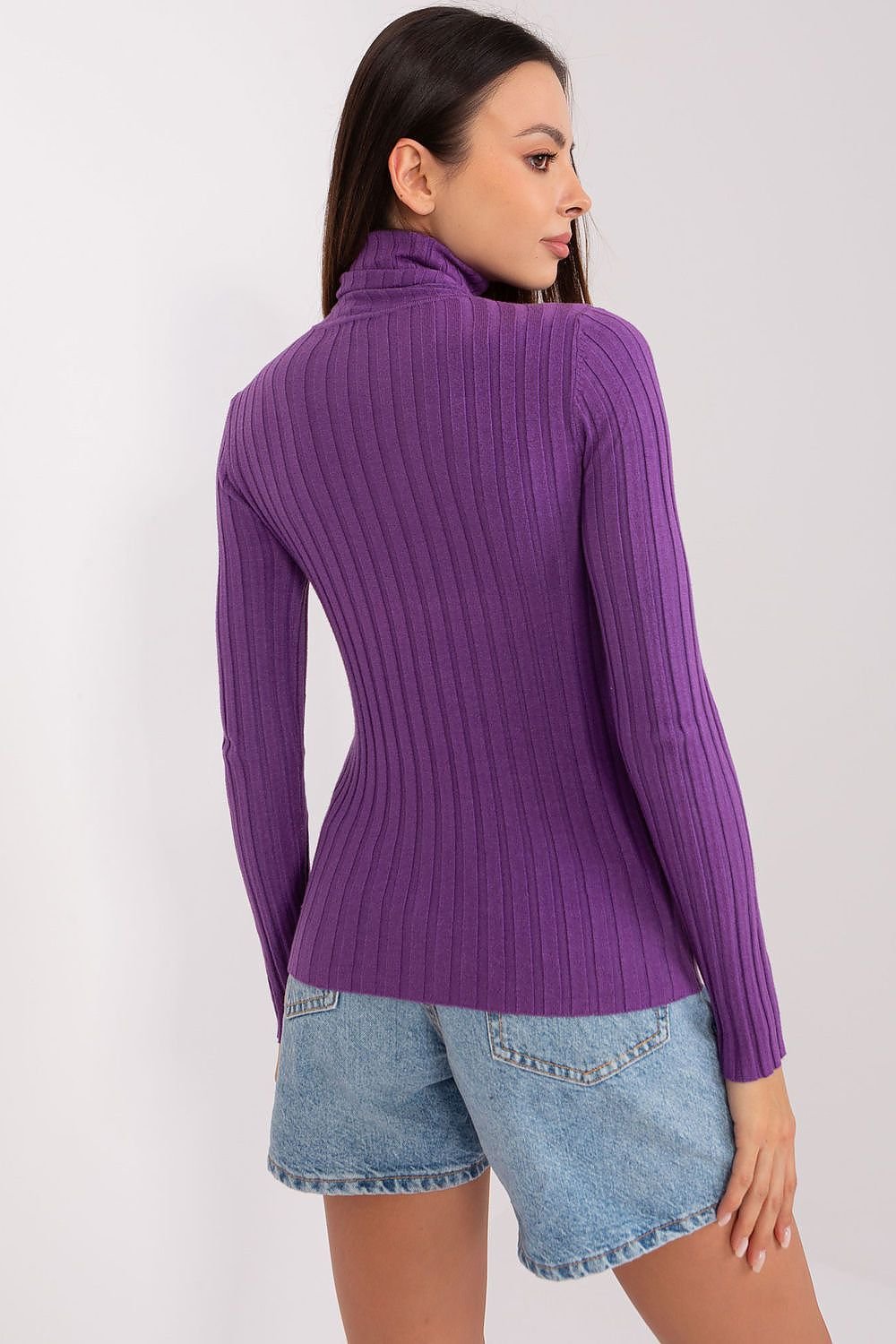 Klassischer Rollkragenpullover aus Weicher Viskose