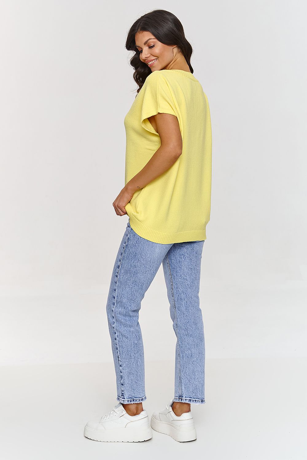 Weste model 209732 Makadamia