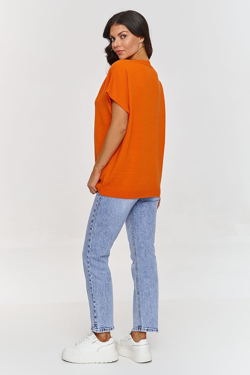 Weste model 209734 Makadamia