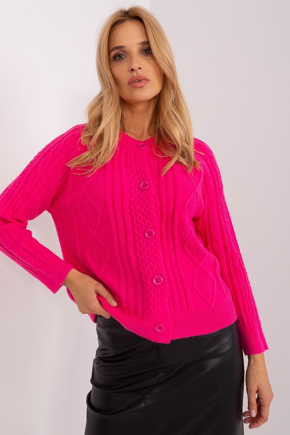 Stylisher Rundhals-Cardigan mit Knopfdetails