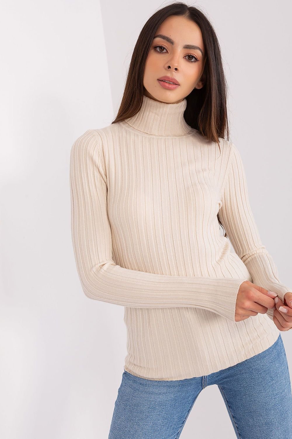 Klassischer Rollkragenpullover aus Weicher Viskose