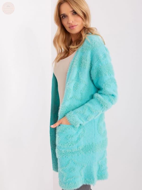 Grüner Strick - Cardigan: Ihr unverzichtbarer Alltags - Style! - Tomorrow Style