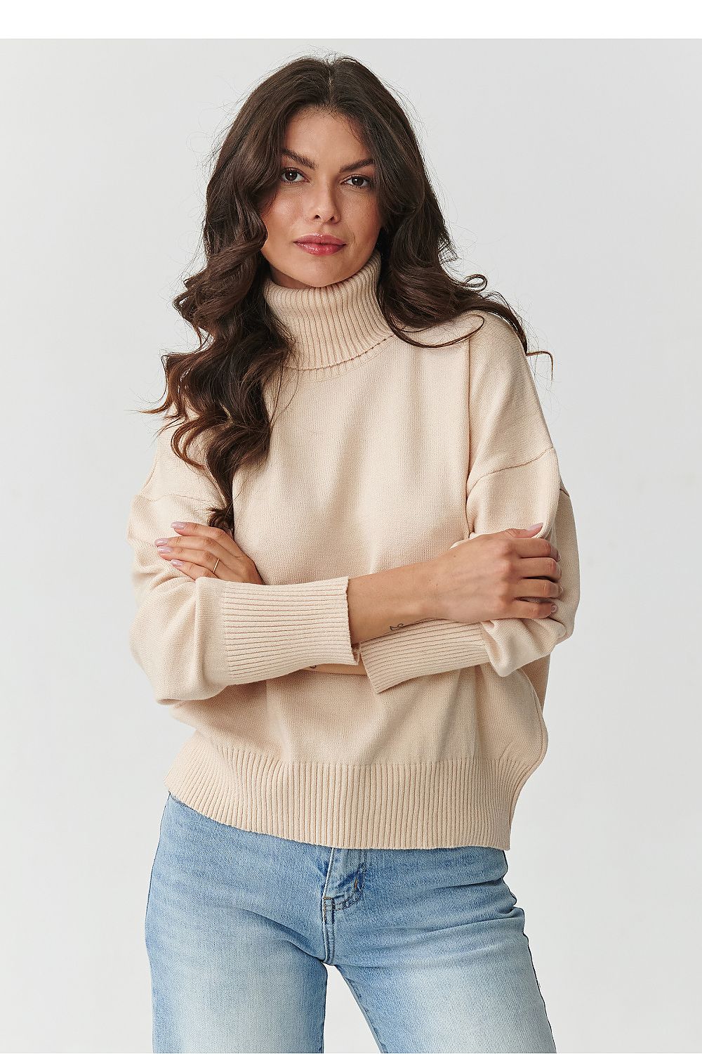 Rollkragenpullover model 217393 Makadamia