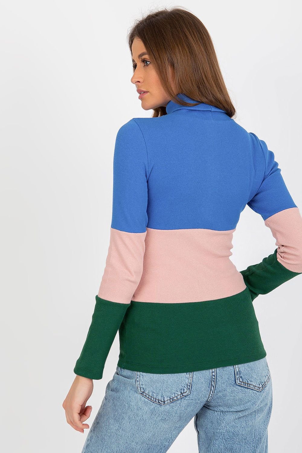 Klassischer Ripp-Pullover: Damenmode in drei Farben