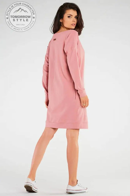 Timeless Charm: Cozy Long-Sleeve Style