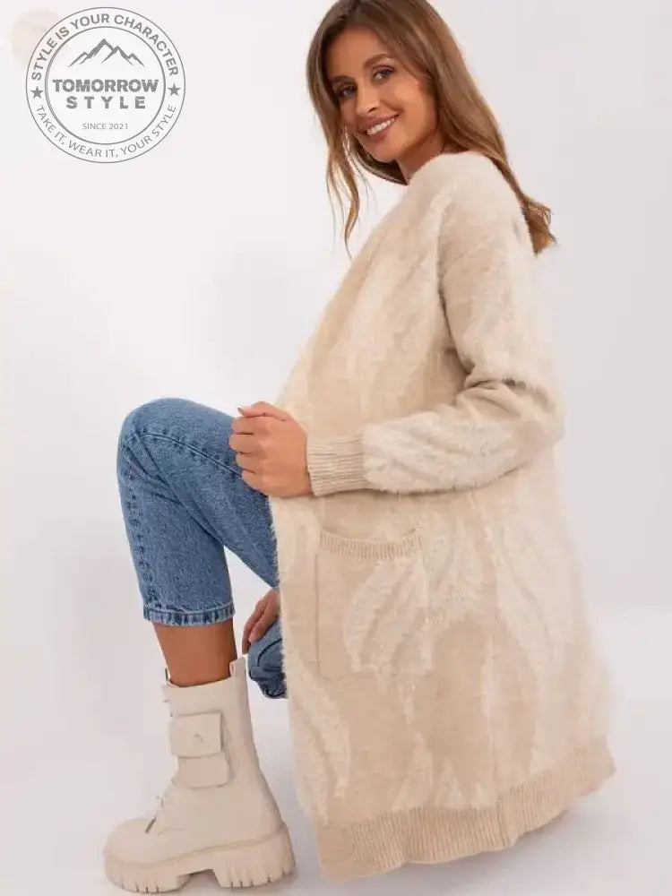 Beige Bliss Cardi: Das perfekte Mode - Basic für alltäglichen Komfort! - Tomorrow Style