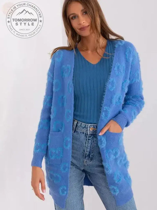 Blue Bliss Cardigan: Gemütliche und stilvolle Strickjacke - Tomorrow Style