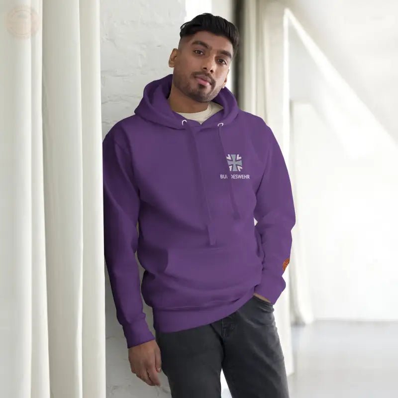 Bundeswehr Premium Hoodie: Ultimativer Streetwear - Chic! - Tomorrow Style