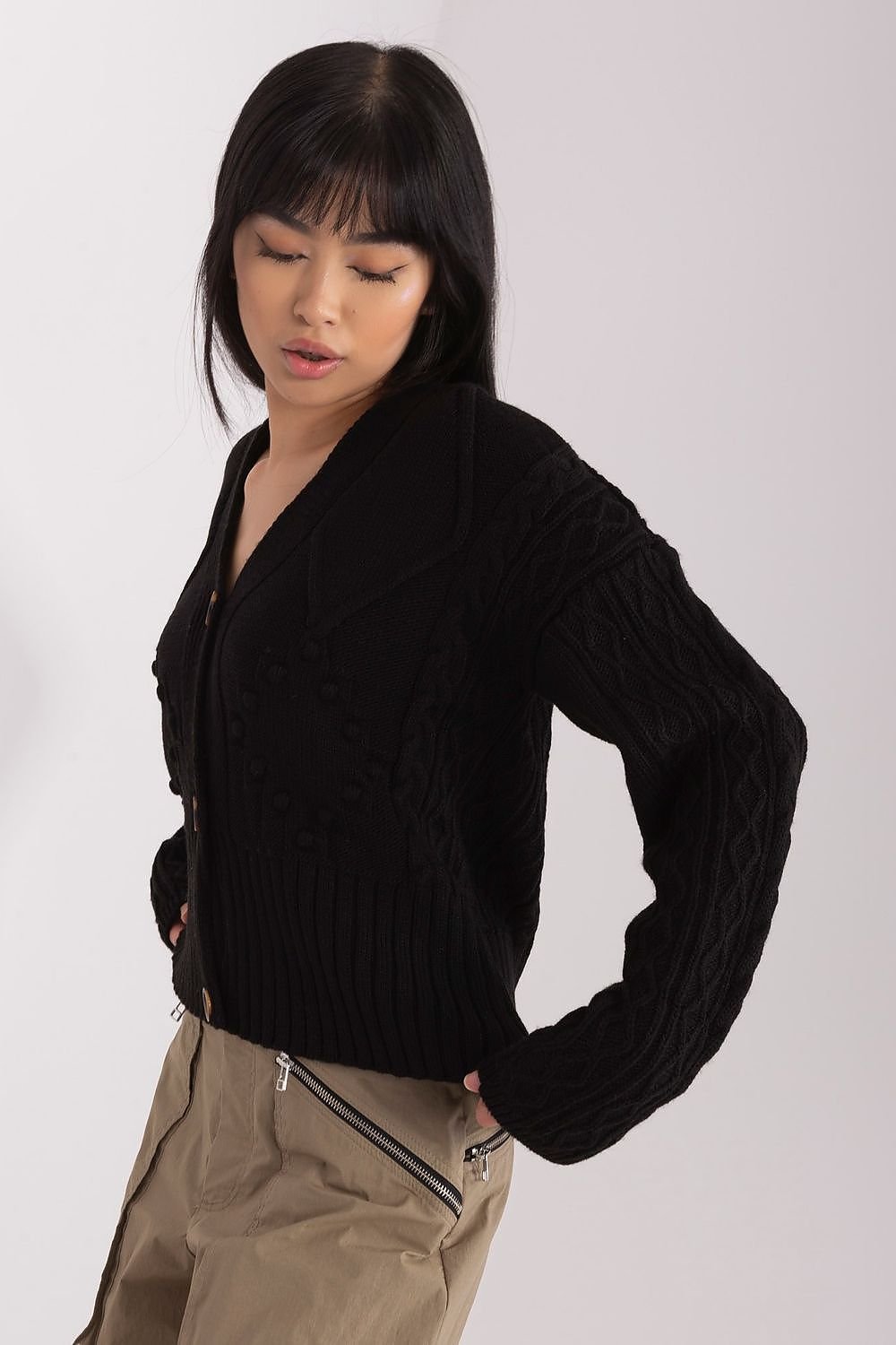 Cardigan Model 185419 Badu - Tomorrow Style