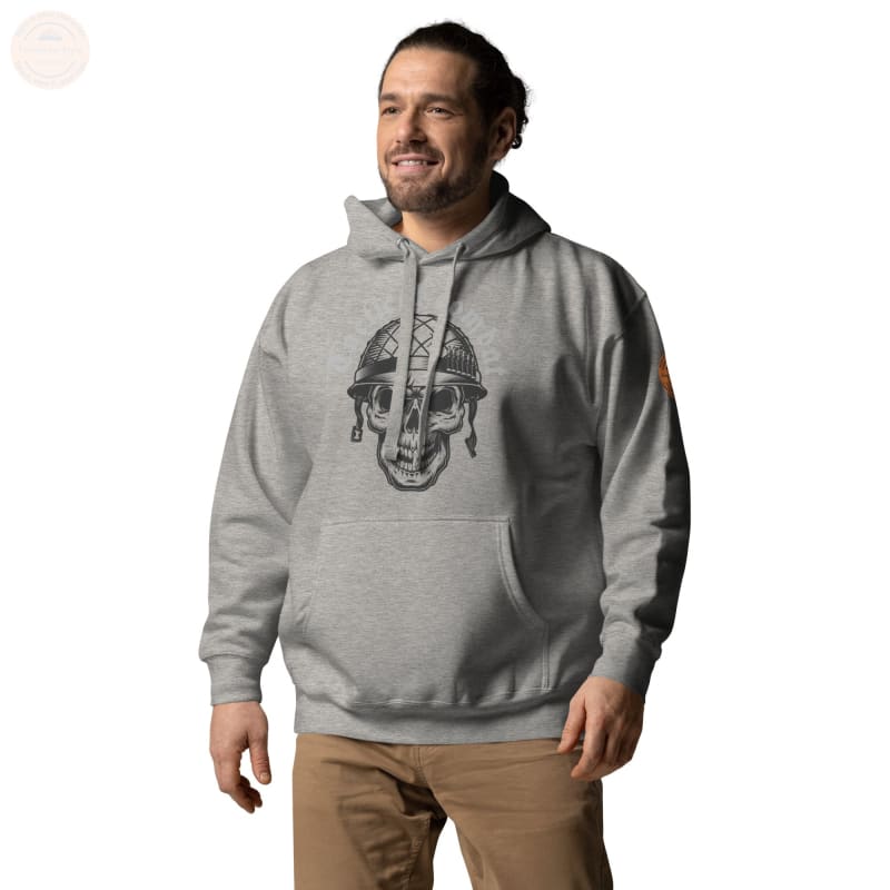 Cozy Cool: Bestickter Herren Hoodie - Tomorrow Style