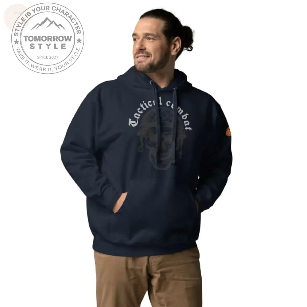 Cozy Cool: Bestickter Herren Hoodie - Tomorrow Style