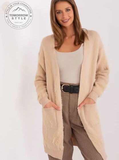 Gemütliche Strickjacke in Beige: Ihr perfektes Fashion - Basic - Tomorrow Style