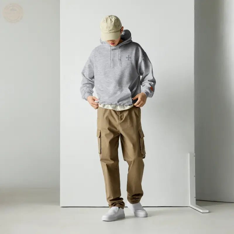 Gemütlicher Premium Kapuzenpullover der Bundeswehr mit Stickerei - Perfekt für kühlere Abende! - Tomorrow Style