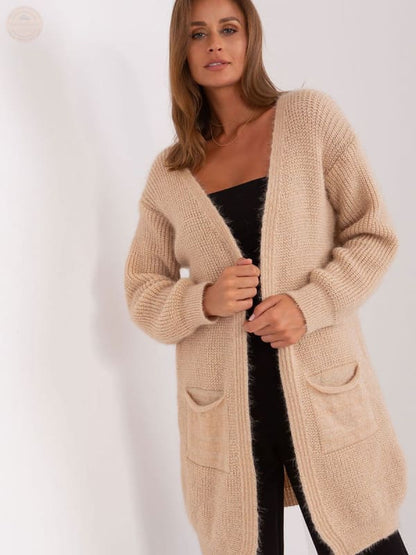 Gemütlicher, schicker Strick - Cardigan in Beige – perfekt für den Alltag! - Tomorrow Style