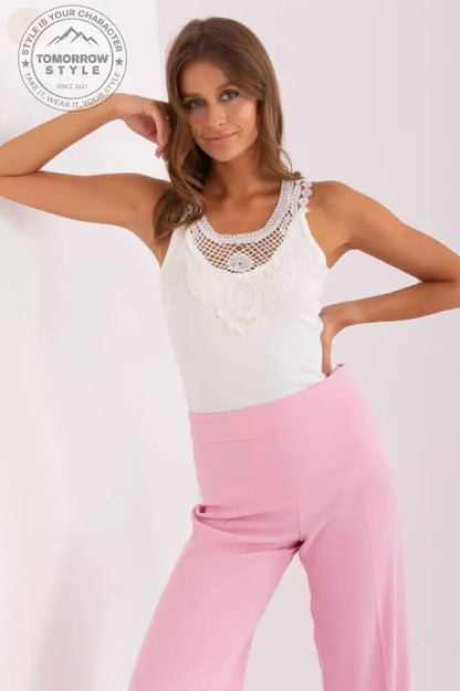 Geripptes, trägerloses T-Shirt mit Spitzenbesatz - Oh Bella! - Tomorrow Style