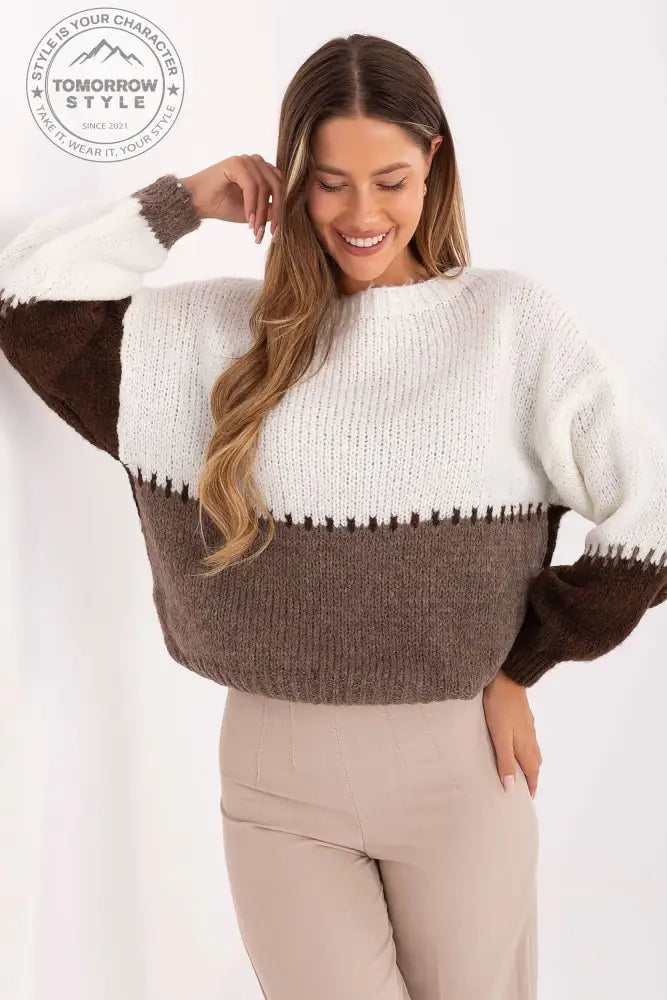 Gestreifter Damenpullover im lässigen Stil mit Rundhalsausschnitt - Tomorrow Style