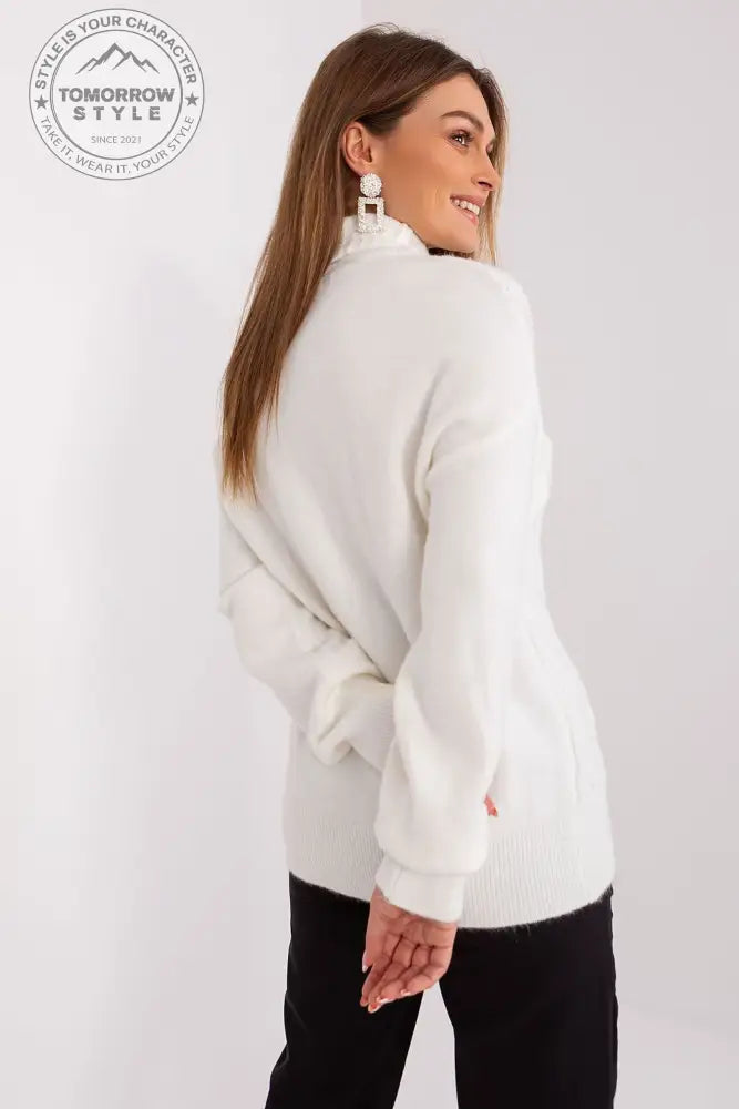 Klassiker: Rollkragenpullover mit langer Passform - Tomorrow Style