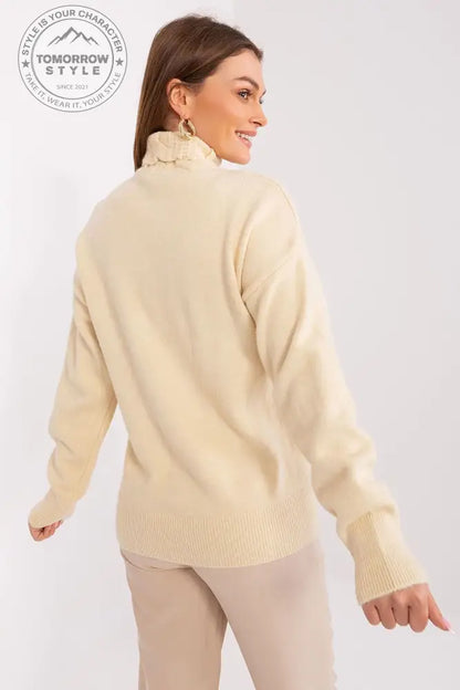 Klassiker: Rollkragenpullover mit langer Passform - Tomorrow Style