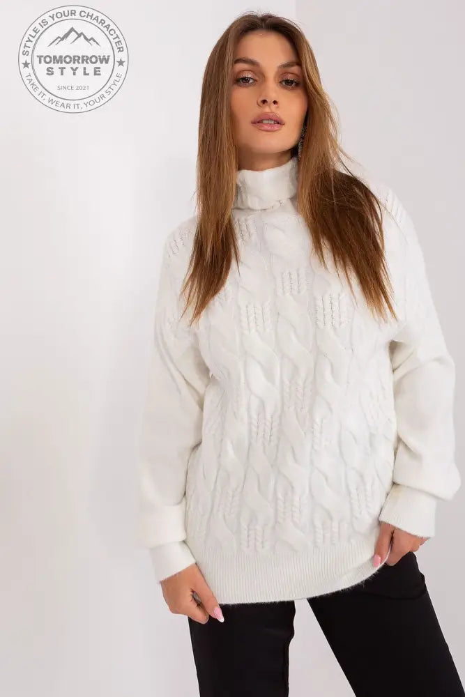 Klassiker: Rollkragenpullover mit langer Passform - Tomorrow Style