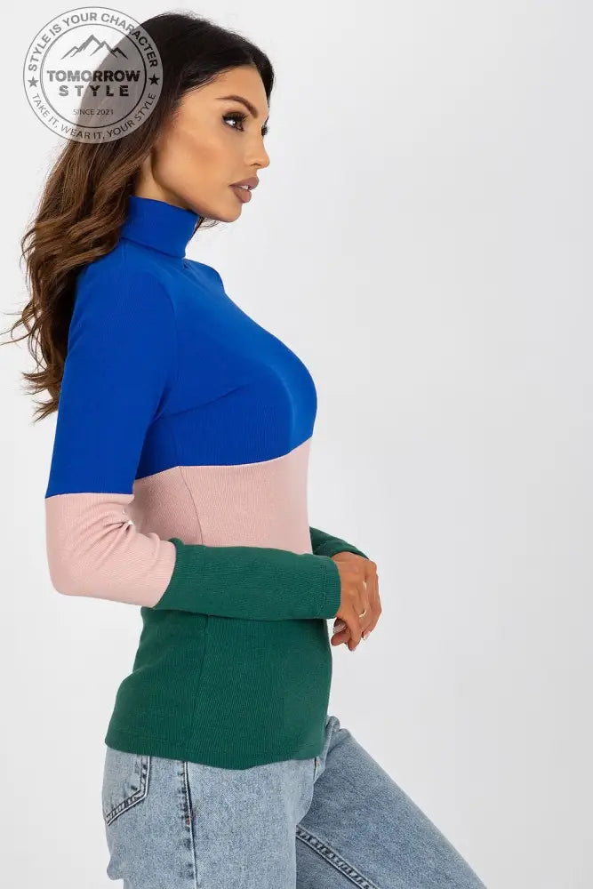 Klassischer Ripp-Pullover: Damenmode in drei Farben - Tomorrow Style