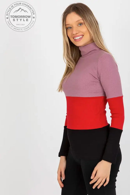 Klassischer Ripp-Pullover: Damenmode in drei Farben - Tomorrow Style