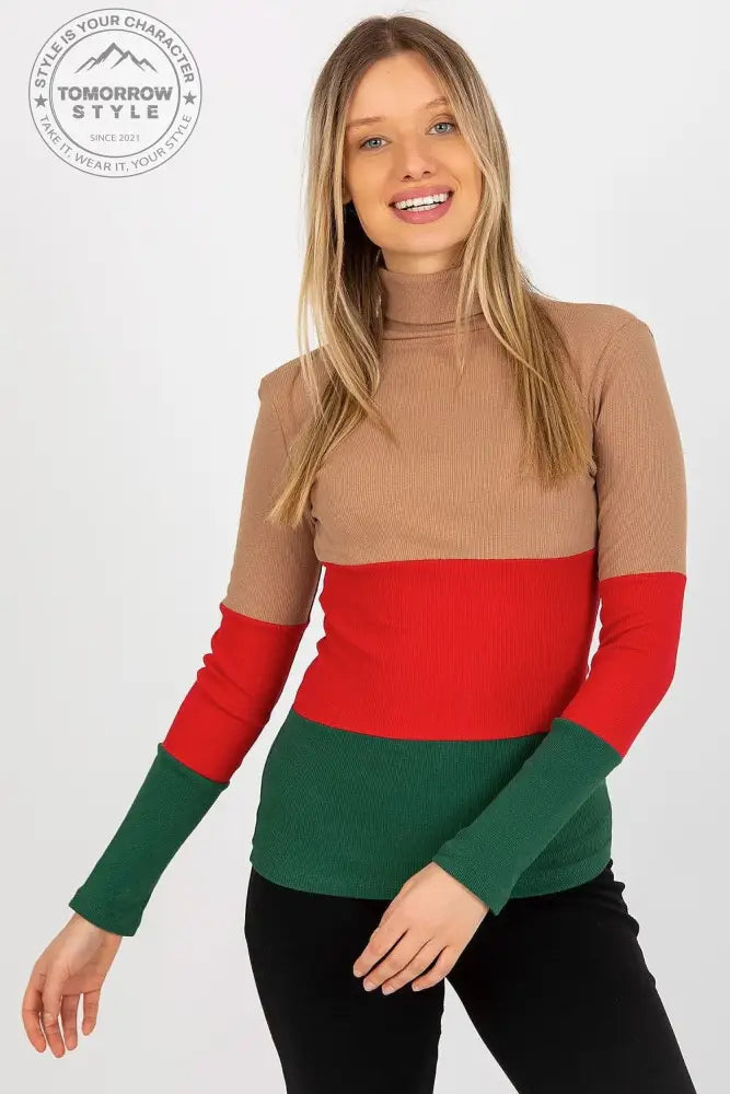 Klassischer Ripp-Pullover: Damenmode in drei Farben - Tomorrow Style