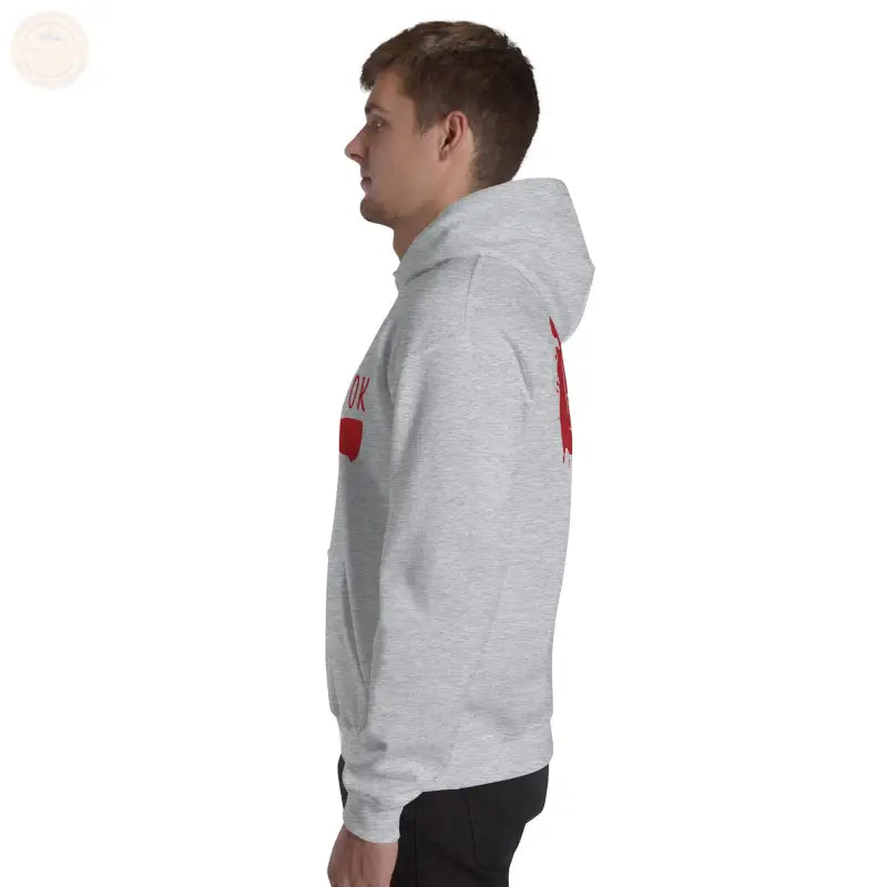 Kuscheln Sie sich stilvoll mit unserem gemütlichen Herren - Hoodie ein! - Tomorrow Style