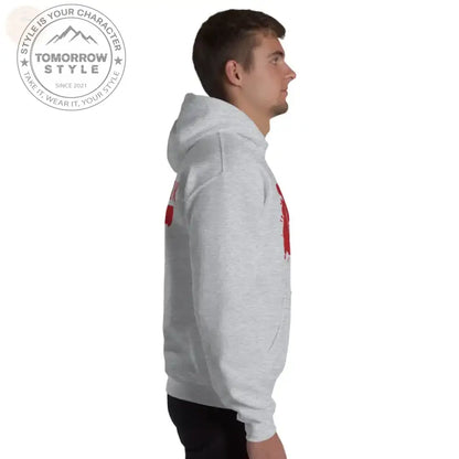 Kuscheln Sie sich stilvoll mit unserem gemütlichen Herren - Hoodie ein! - Tomorrow Style
