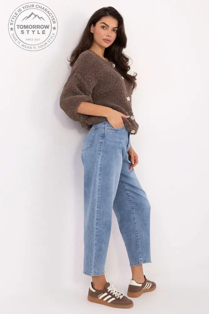 Laid - Back Glam: Pullover mit Knopfdetails - Tomorrow Style