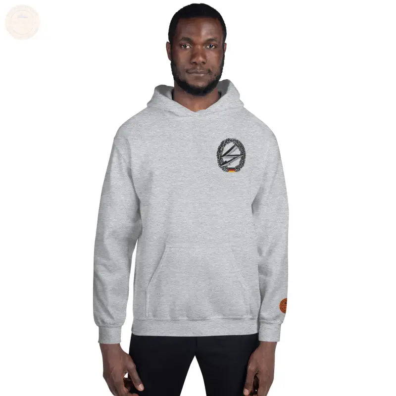 Machen Sie es sich gemütlich in unserem bestickten Premium - Hoodie der Bundeswehr - Tomorrow Style