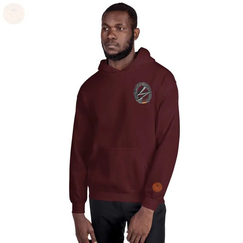 Machen Sie es sich gemütlich in unserem bestickten Premium - Hoodie der Bundeswehr - Tomorrow Style