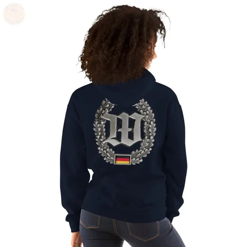 Machen Sie es sich in unserem bestickten Premium - Hoodie der Bundeswehr gemütlich! - Tomorrow Style