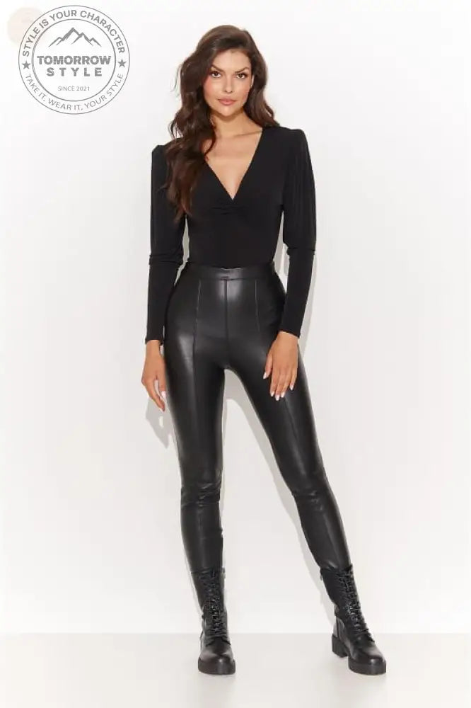 Modische Bluse mit V - Ausschnitt - Tomorrow Style