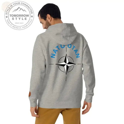 NATO Badge Bund Premium Hoodie: Gemütliche und stylische Streetwear - Tomorrow Style