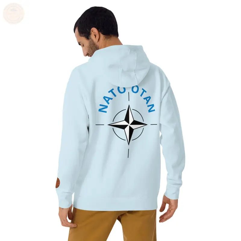 NATO Badge Bund Premium Hoodie: Gemütliche und stylische Streetwear - Tomorrow Style