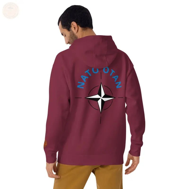 NATO Badge Bund Premium Hoodie: Gemütliche und stylische Streetwear - Tomorrow Style