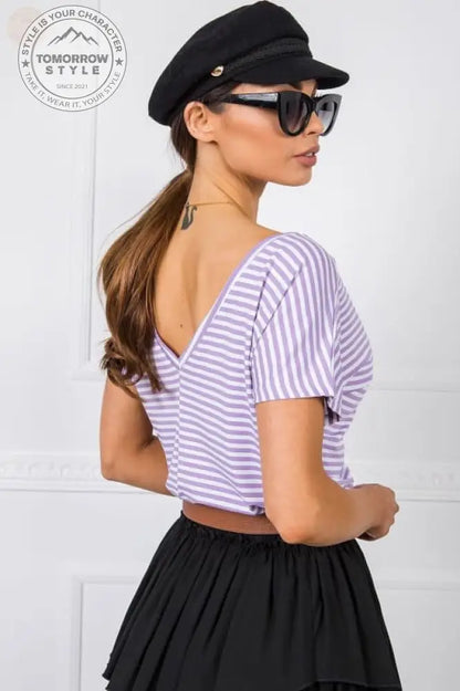 Parade mit Stil mit dem gestreiften T-Shirt - Tomorrow Style