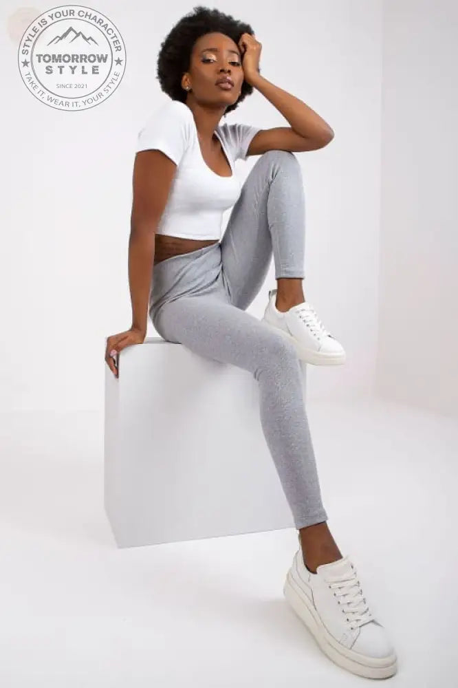 Paris Chic Leggings: Passt sich jeder Kurve an! Breite der Hüfte - Tomorrow Style