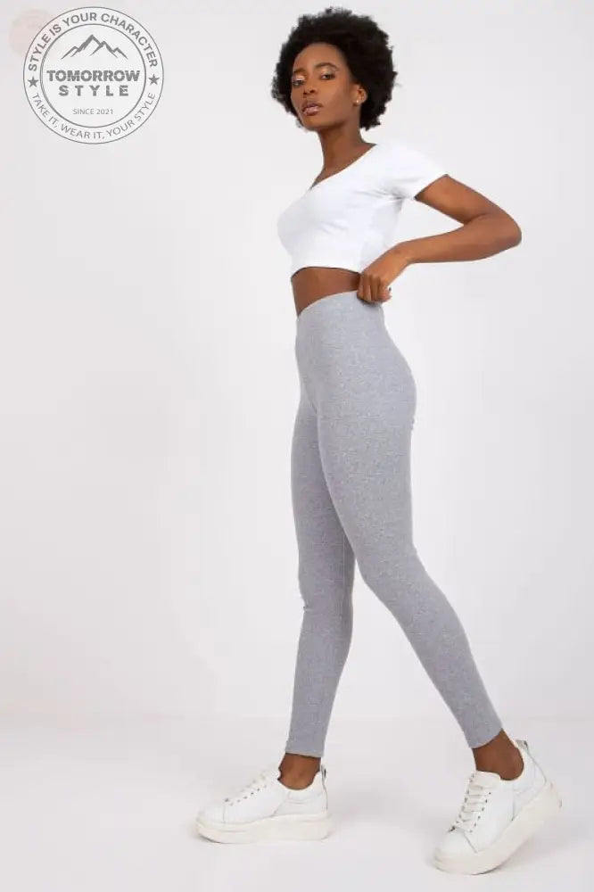 Paris Chic Leggings: Passt sich jeder Kurve an! Breite der Hüfte - Tomorrow Style