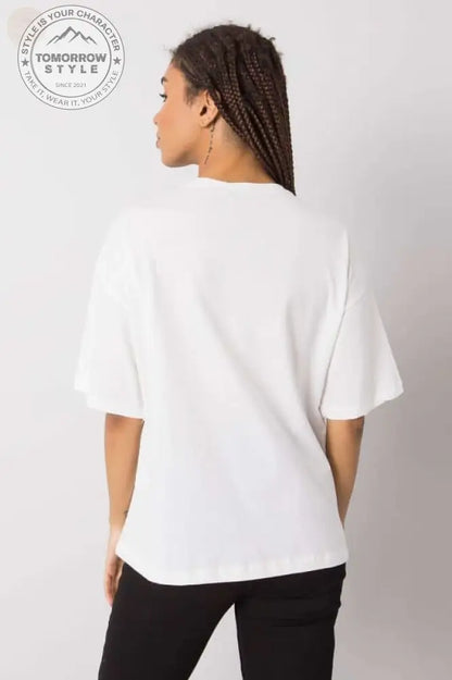 Parisian Chain Detail Tee – Damen - T-Shirt - Modell - Tomorrow Style