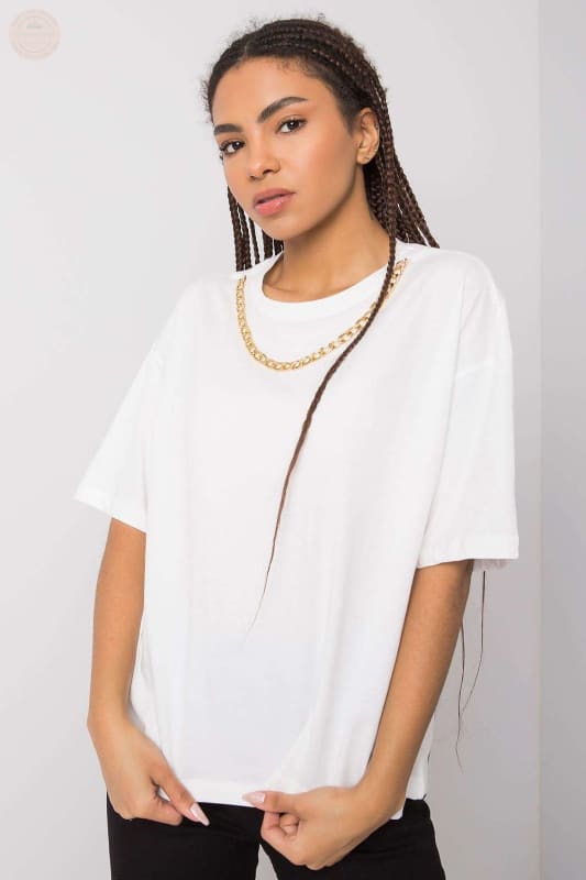 Parisian Chain Detail Tee – Damen - T-Shirt - Modell - Tomorrow Style