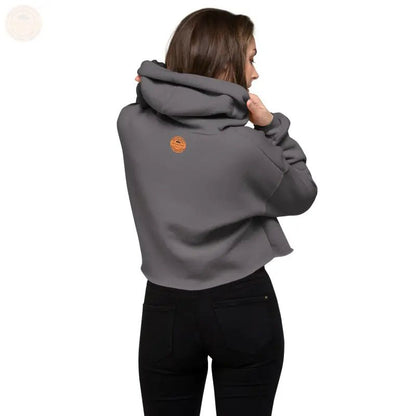 Peppen Sie Ihre Garderobe mit diesem Crop - Hoodie für Damen auf! - Tomorrow Style