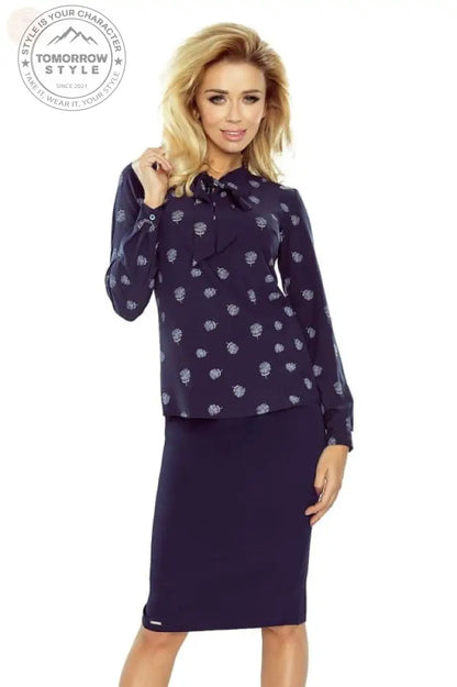 „Pink Power Tie - Bluse: Europäische Eleganz!“ - Tomorrow Style