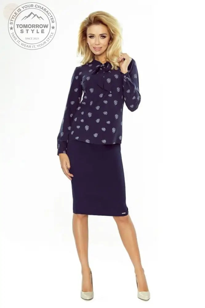 „Pink Power Tie - Bluse: Europäische Eleganz!“ - Tomorrow Style