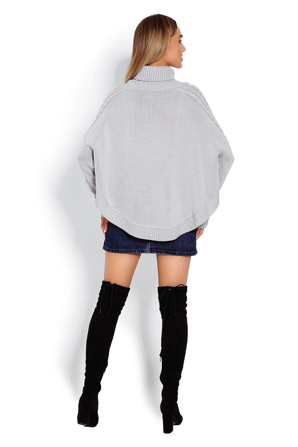 Poncho Model 122920 PeeKaBoo - Tomorrow Style