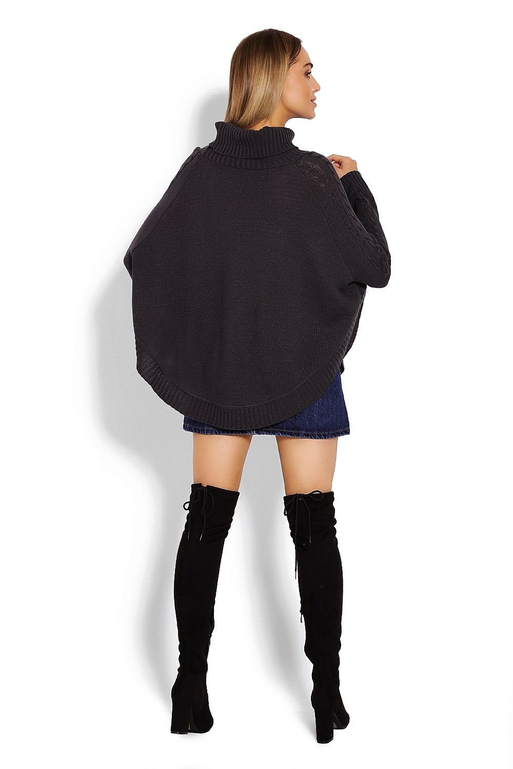 Poncho Model 122920 PeeKaBoo - Tomorrow Style