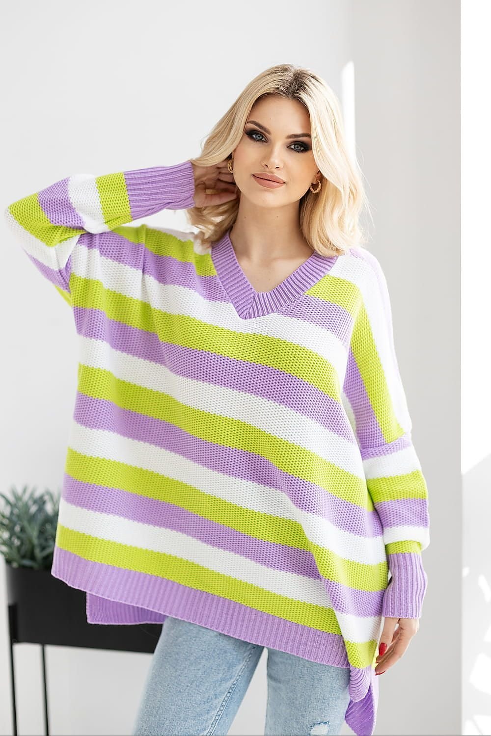 Pullover Model 178647 PeeKaBoo - Tomorrow Style